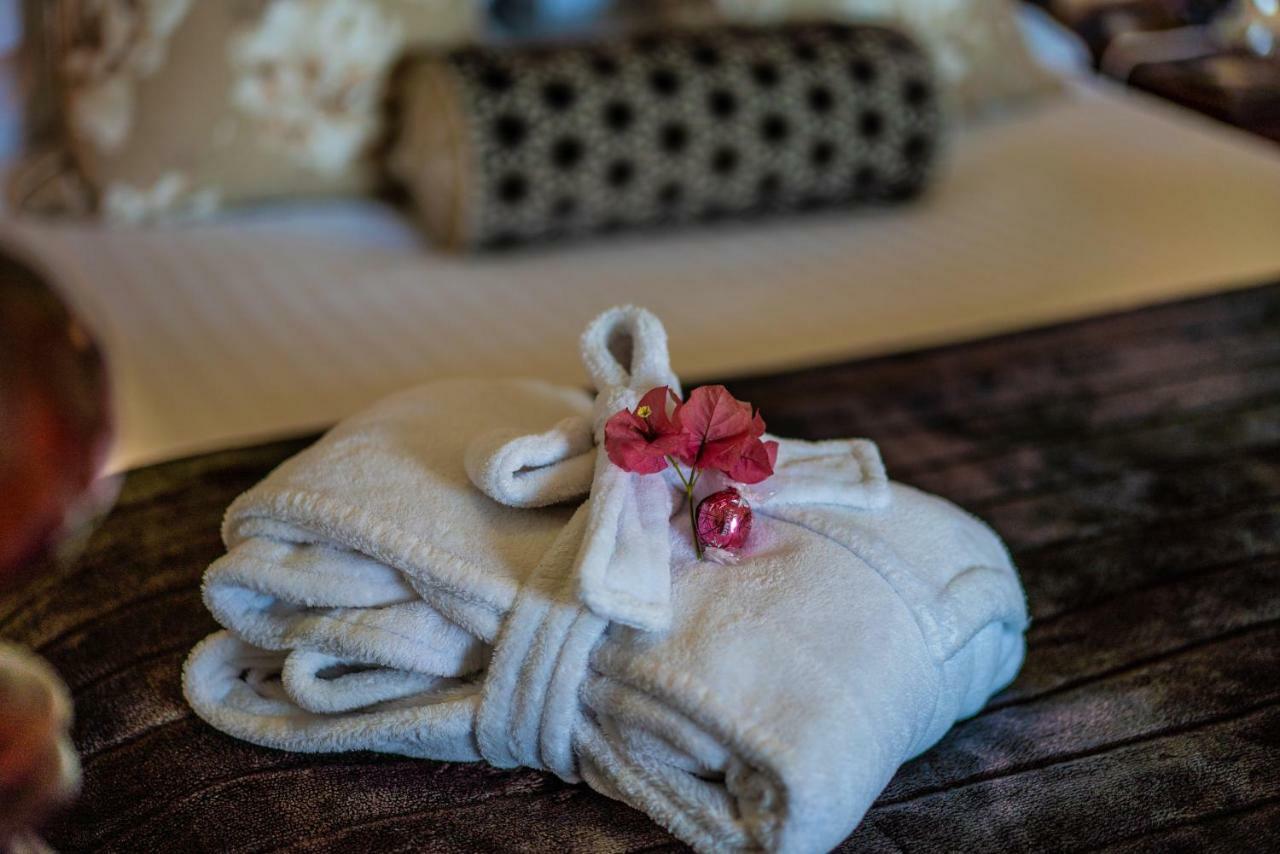 Luxury Beach Apartments อมันซิมโทที ภายนอก รูปภาพ